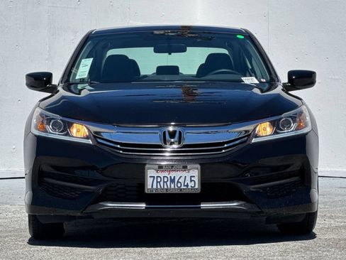 Used 2016 Honda Accord LX image 8
