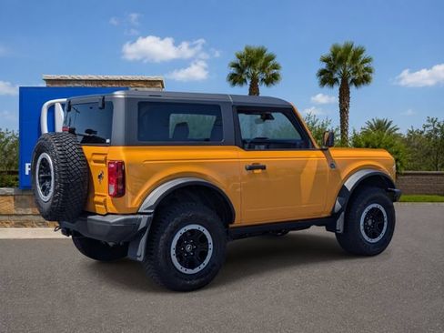 Used 2022 Ford Bronco Black Diamond w/ Sasquatch Package AWD/4WD image 5
