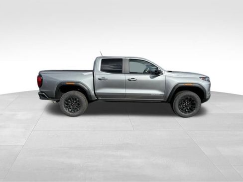 New 2026 GMC Canyon Elevation w/ Convenience Package image 2