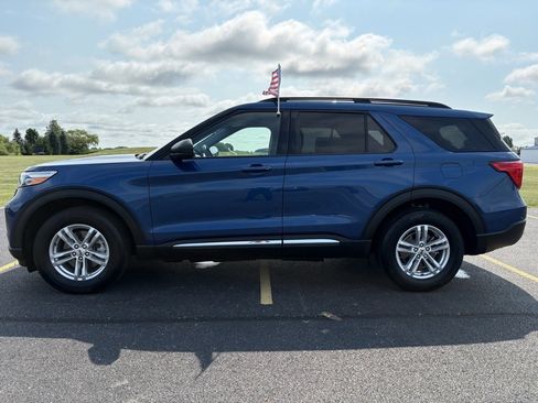 Used 2022 Ford Explorer XLT w/ Equipment Group 202A image 42