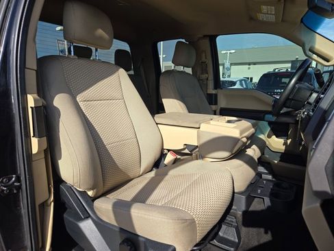 Used 2015 Ford F150 XLT w/ Equipment Group 301A Mid RWD image 18