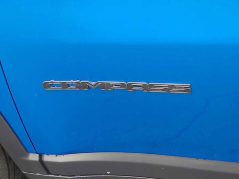 New 2026 Jeep Compass Latitude image 15