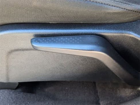 Used 2019 Dodge Journey SE w/ Blacktop Package image 18