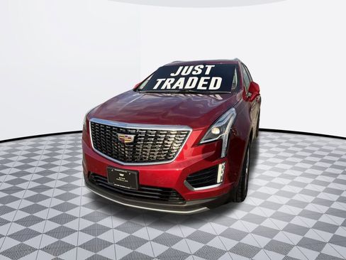 Certified 2020 Cadillac XT5 Premium Luxury image 4