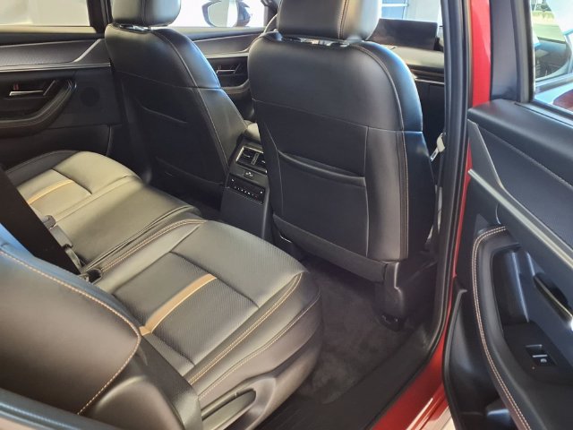 Used 2025 MAZDA CX-70 Plug-In Hybrid w/ Premium Plus AWD/4WD image 28