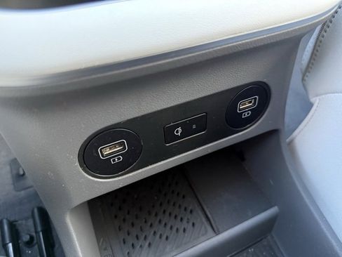 Certified 2023 Hyundai Ioniq 5 SEL w/ Cargo Package image 29