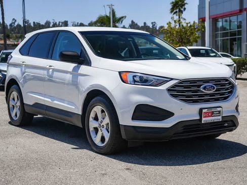 Used 2020 Ford Edge SE FWD image 5
