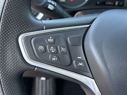 Used 2023 Chevrolet Equinox LS AWD/4WD image 20