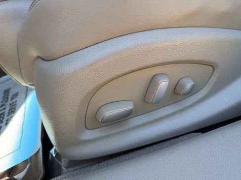 Certified 2017 Cadillac XTS Luxury FWD image 13