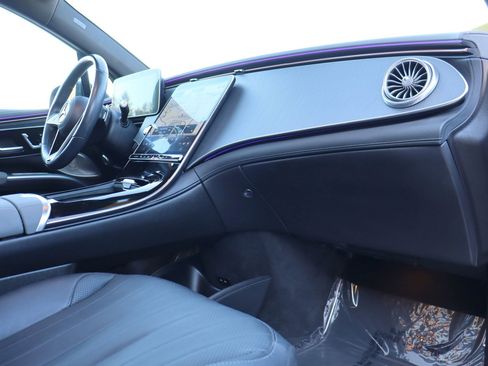 Used 2023 Mercedes-Benz EQS 450+ 4MATIC SUV w/ Pinnacle Trim Package image 21