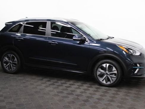 Used 2022 Kia Niro EX Premium FWD image 3