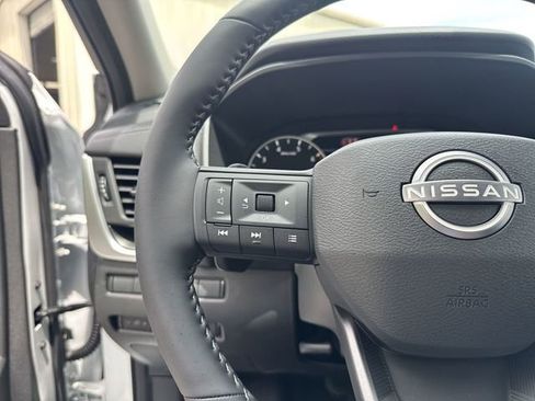 New 2026 Nissan Rogue SV AWD/4WD image 17