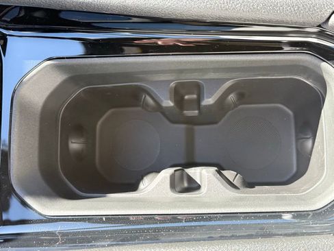 New 2026 Jeep Compass Latitude AWD/4WD image 23
