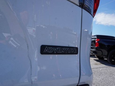 Used 2024 Toyota RAV4 Adventure image 5