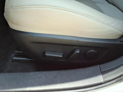 Used 2022 MAZDA MAZDA3 s AWD/4WD image 22
