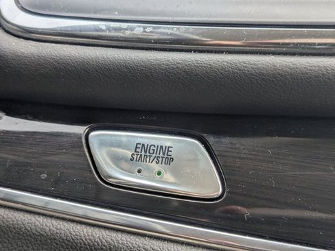 Used 2023 Buick Enclave Premium w/ LPO, Touring Package image 17