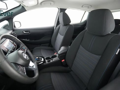 Used 2024 Nissan Leaf SV Plus image 7