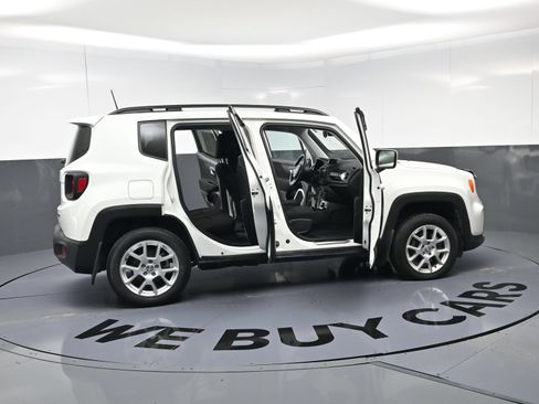 Used 2021 Jeep Renegade Latitude AWD/4WD image 25