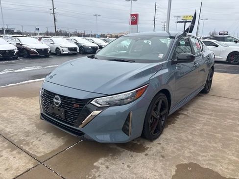 Certified 2024 Nissan Sentra SR image 4