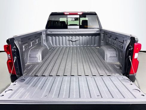 Used 2026 Chevrolet Silverado 1500 RST w/ Redline Edition AWD/4WD image 29