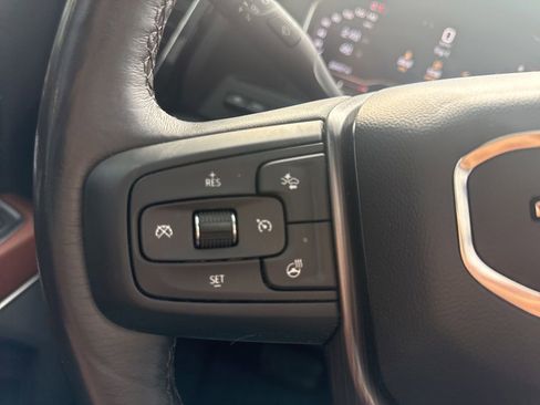 Used 2024 GMC Sierra 2500 Denali Ultimate image 17