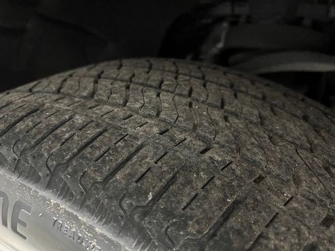 Used 2023 Chevrolet Silverado 1500 High Country image 50