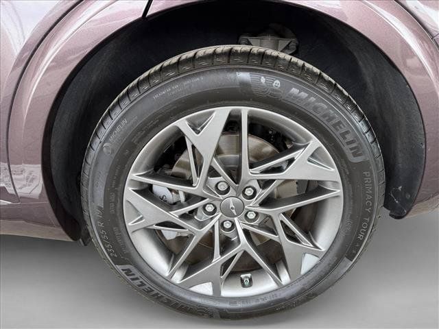 Used 2023 Genesis GV70 2.5T w/ Select Package AWD/4WD image 23