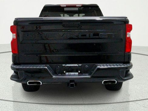 Used 2024 Chevrolet Silverado 1500 LT Trail Boss w/ Convenience Package II AWD/4WD image 4