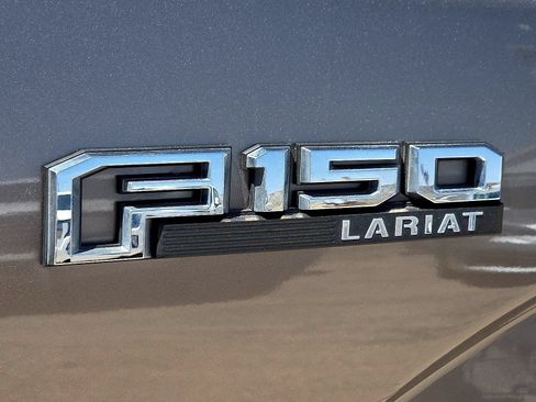 Used 2020 Ford F150 Lariat w/ Equipment Group 502A Luxury RWD image 8