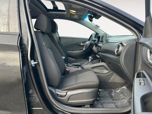 Used 2022 Hyundai Kona SEL w/ Convenience Package image 10