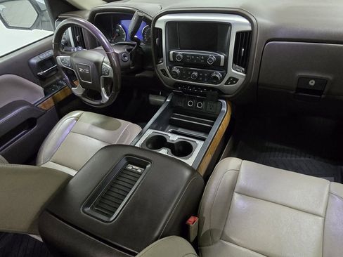 Used 2018 GMC Sierra 1500 SLT image 23