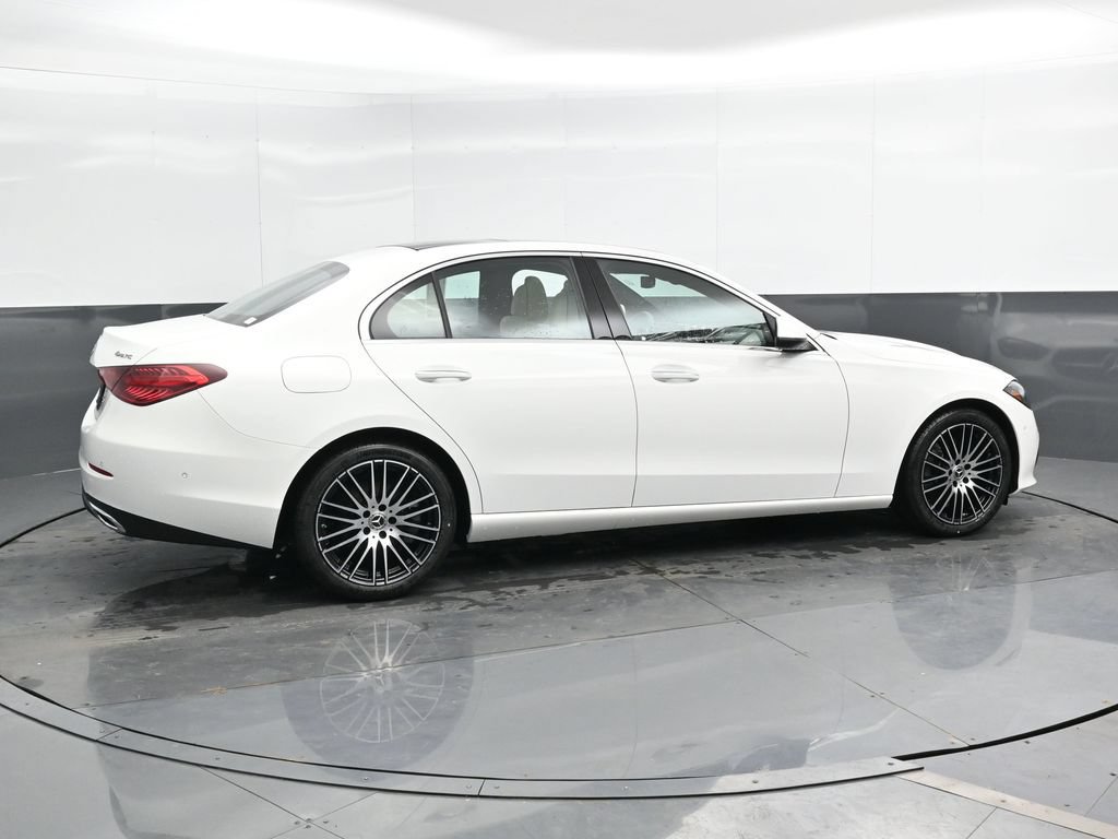 Used 2025 Mercedes-Benz C 300 4MATIC Sedan image 2