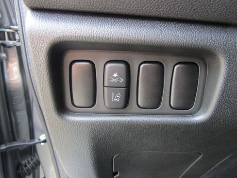 Used 2026 Mitsubishi Outlander Sport LE AWD/4WD image 14
