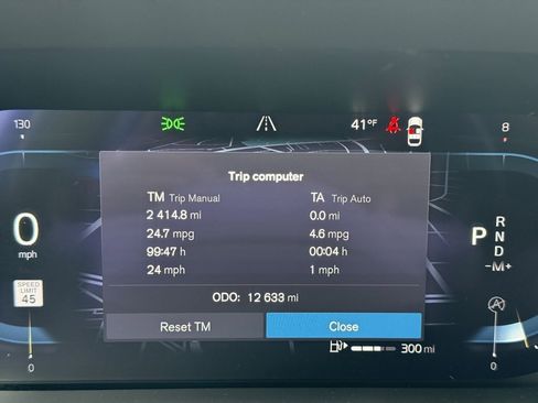 Used 2023 Volvo XC60 B5 Plus w/ Climate Package image 11