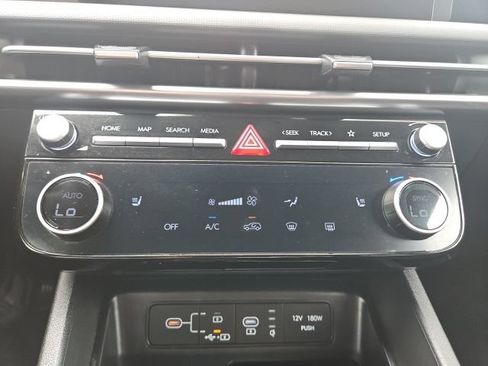 Used 2025 Hyundai Tucson SEL FWD image 30