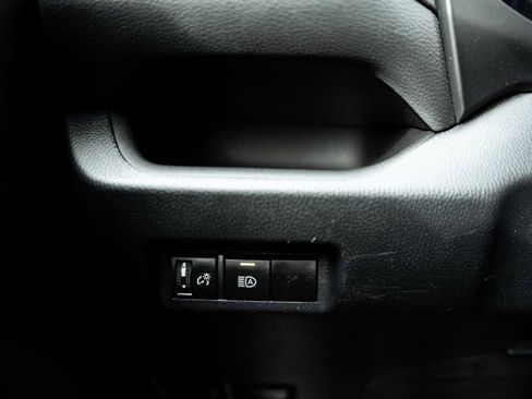 Used 2023 Toyota RAV4 XLE image 18