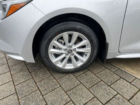 New 2026 Toyota Corolla XLE image 10