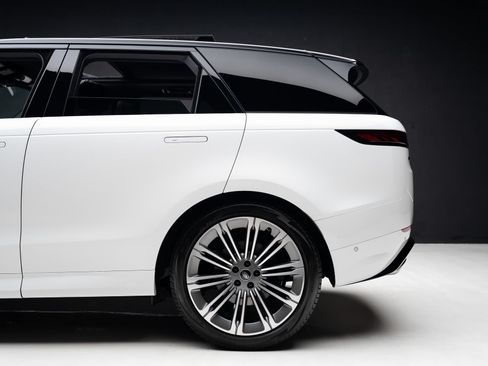 Used 2024 Land Rover Range Rover Sport Dynamic SE AWD/4WD image 20