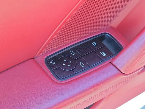 Certified 2021 Porsche 911 Targa 4S image 25