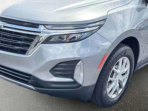 Used 2024 Chevrolet Equinox LT AWD/4WD image 9