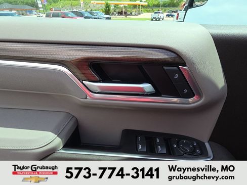 New 2026 Chevrolet Silverado 1500 RST w/ Convenience Package II AWD/4WD image 14