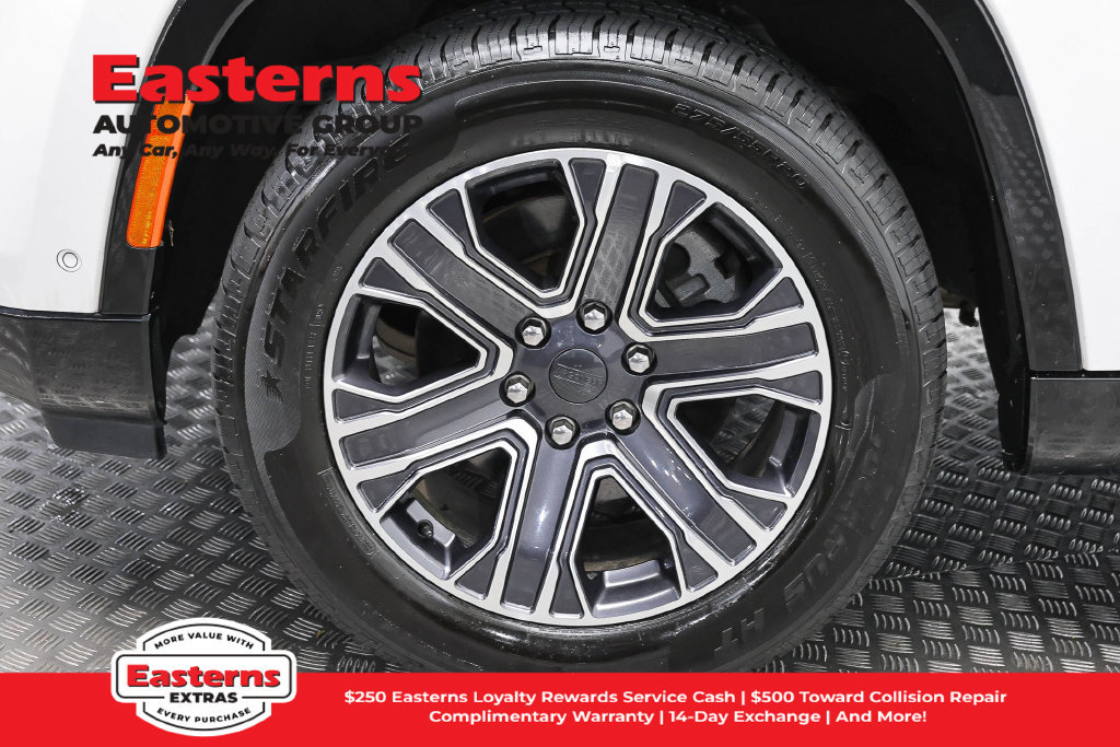 Used 2024 Jeep Wagoneer Series II AWD/4WD image 34