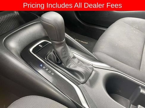 Used 2023 Toyota Corolla LE FWD image 33