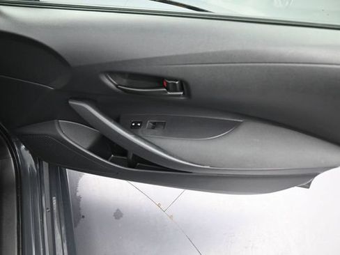 Used 2024 Toyota Corolla LE FWD image 13