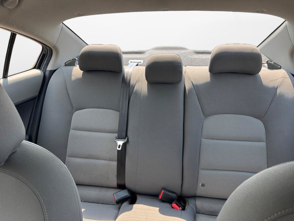 Used 2017 Kia Forte LX FWD image 12