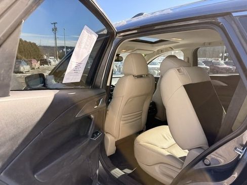 Used 2023 MAZDA CX-9 Touring image 18
