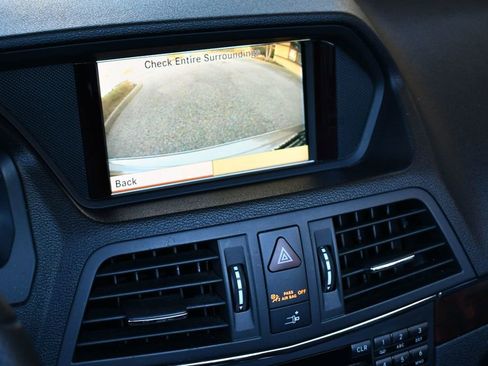 Used 2011 Mercedes-Benz E 350 Cabriolet image 61