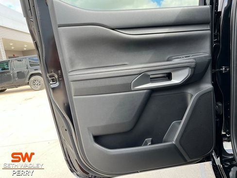 New 2025 Ford Ranger Lariat w/ FX4 Off-Road Package image 20