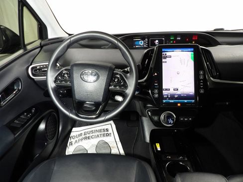 Used 2021 Toyota Prius Prime Limited w/ Carpet Mat Package (TMS) image 13