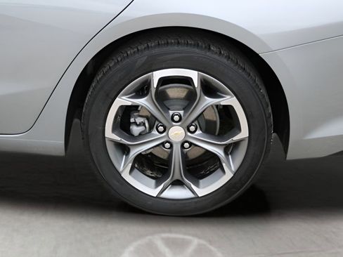 Used 2024 Chevrolet Malibu LT FWD image 9